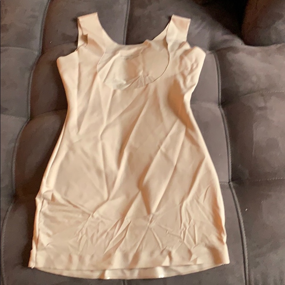 Mission Control seamless firm Shapewear Medium